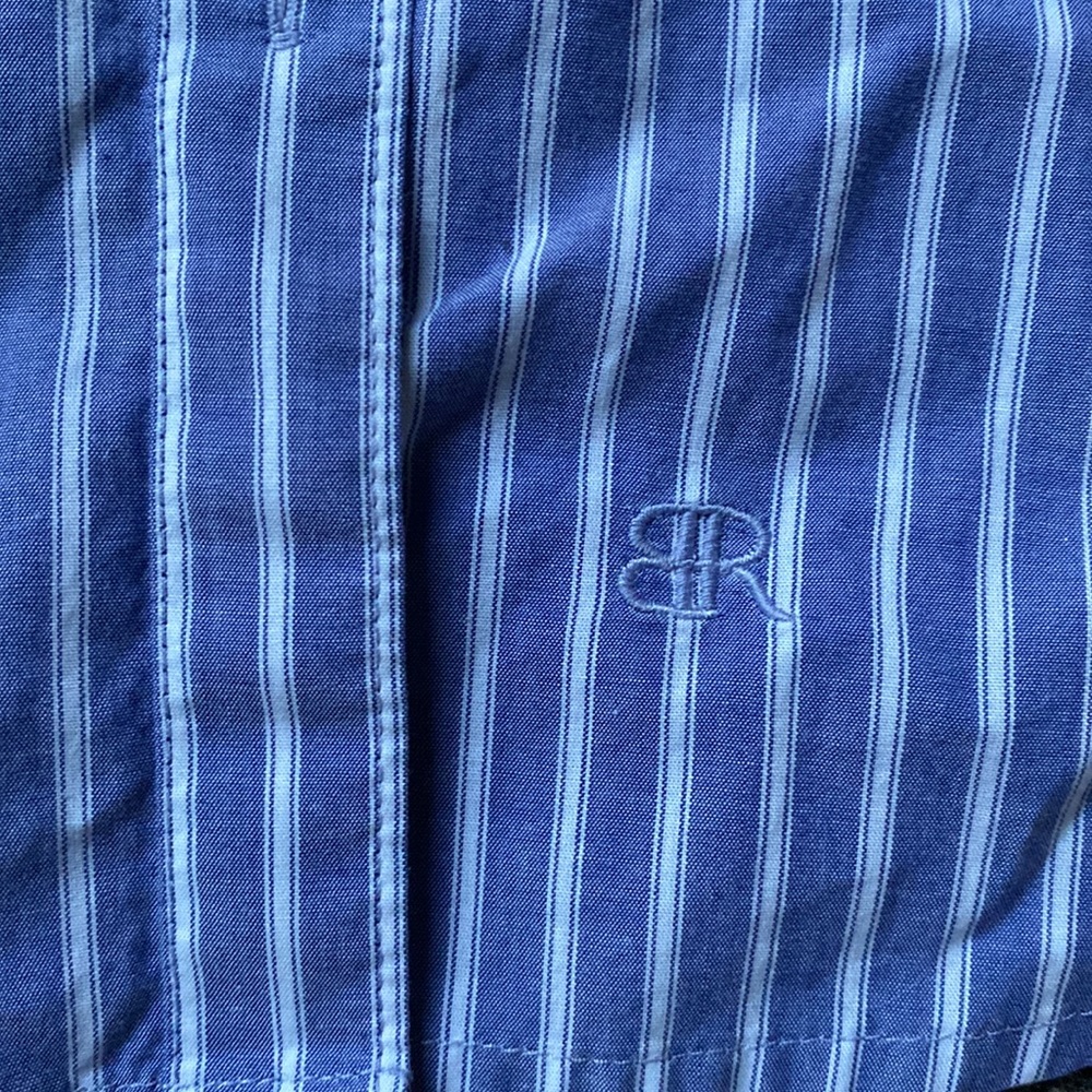 Button down shirt - Picture 3 of 5